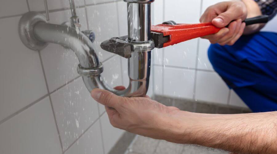 Expert burst pipe repair services in Lima, MT